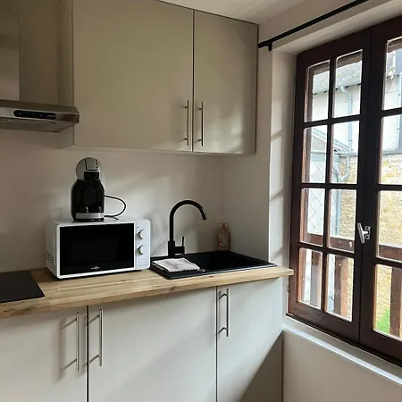 Serment By Collection Aura - 4p - Hypercentre A Deux Pas De La Place Ducale Apartment Charleville-Mézières